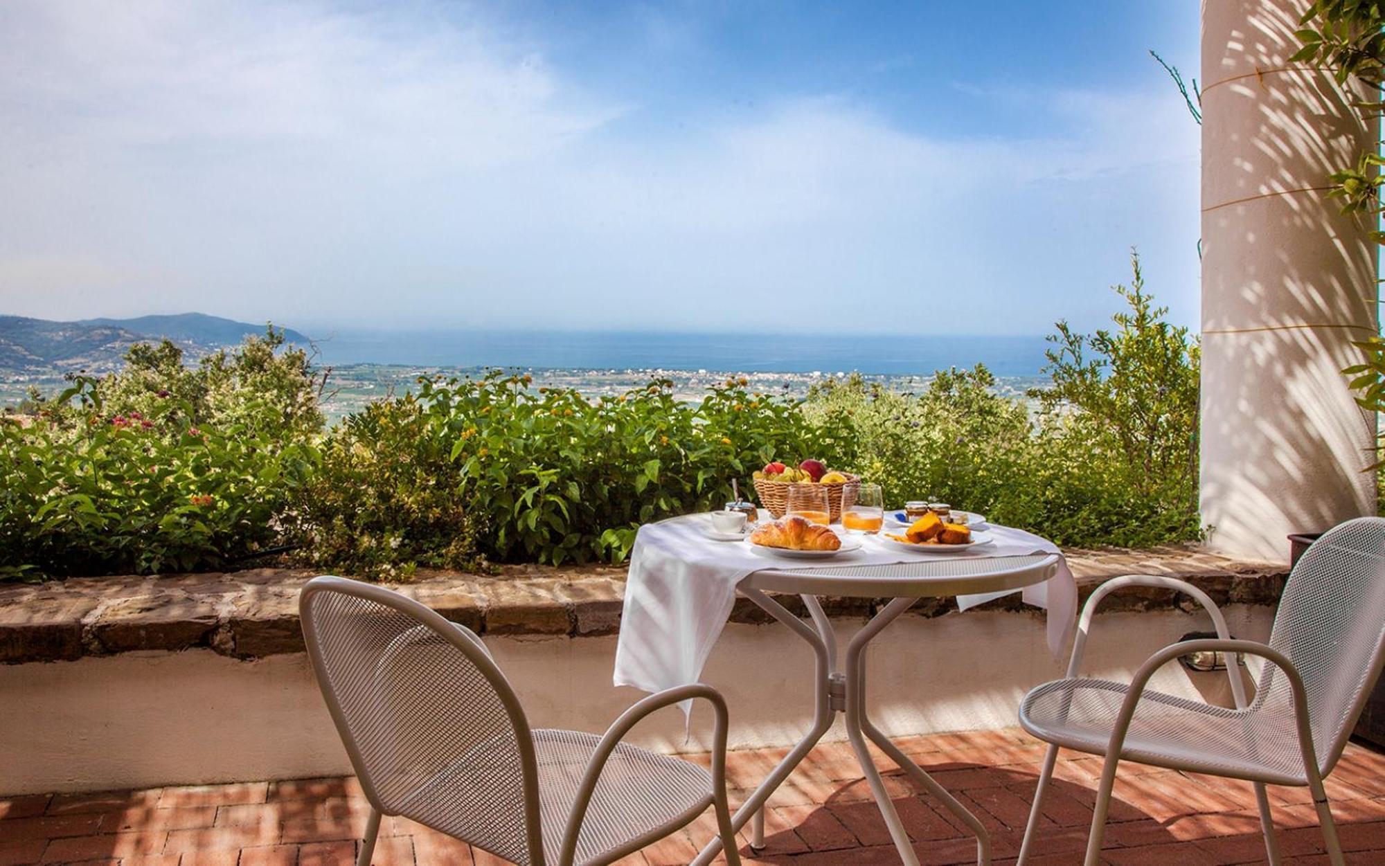 Borgo La Pietraia Hotel Паестум Екстериор снимка